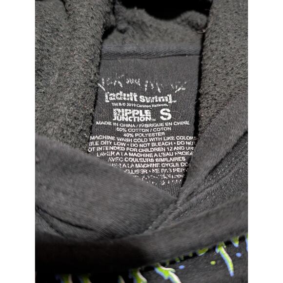 Rick and Morty Sweater Men Sz Small Black Hoodie Spaceship Dumping Pull Over - Picture 4 of 5